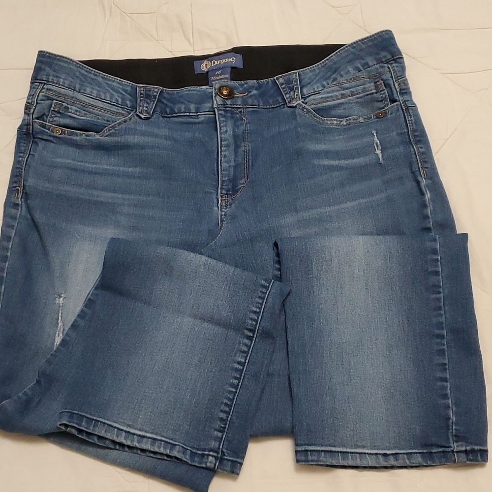 Women Jean's Democracy Size 16